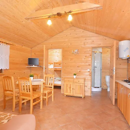 Cottages Ranch By The Sea